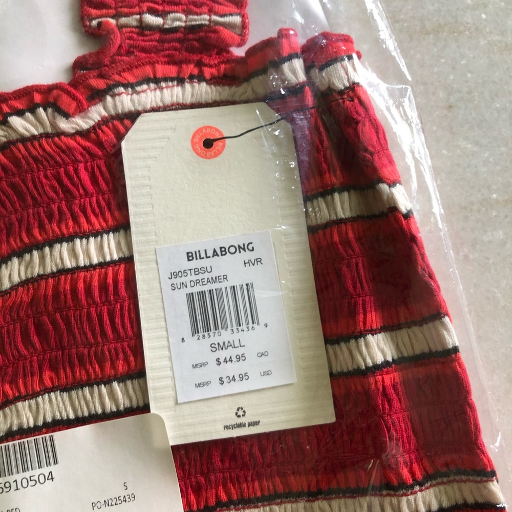 BILLABONG ❤️🔥 RED AND WHITE STRIPED SCRUNCH TOP NWT SIZE SMALL - Picture 6 of 7